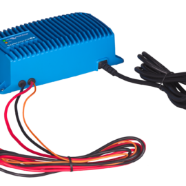 Victron IP67 Smartcharger 12volt / 25amps